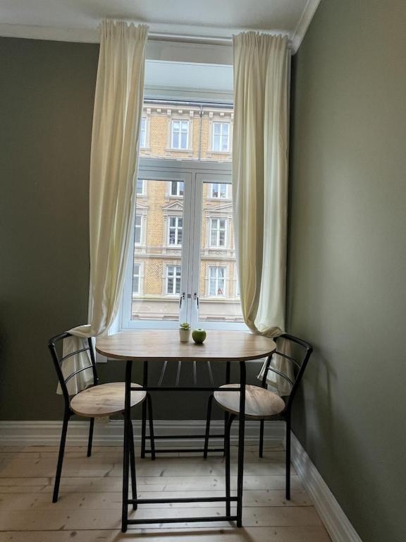 Lovely Central Apartment With Two Large Bedrooms Nearby Oslo Opera, Vis A Vis Botanical Garden Ngoại thất bức ảnh